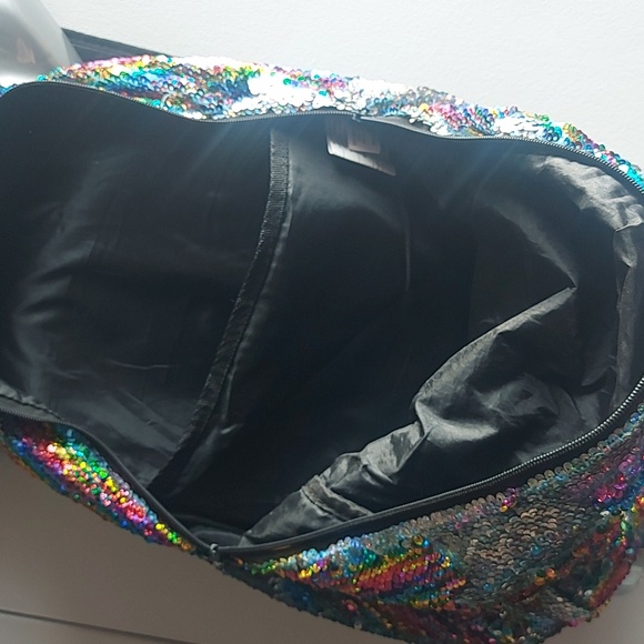 Sequined Backpack - Picture 5 of 5